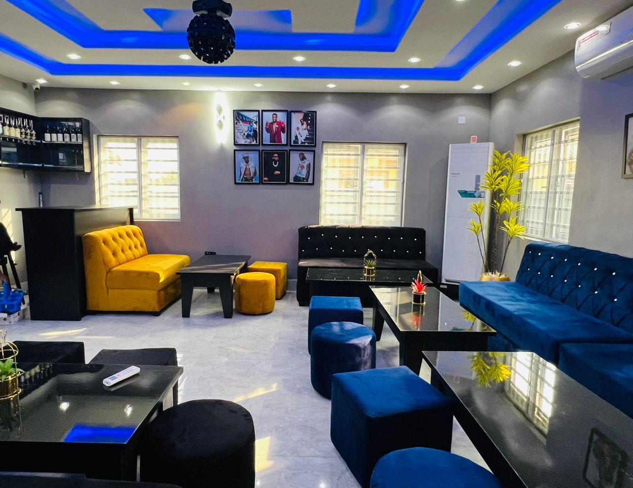 About Western Isle Hotel